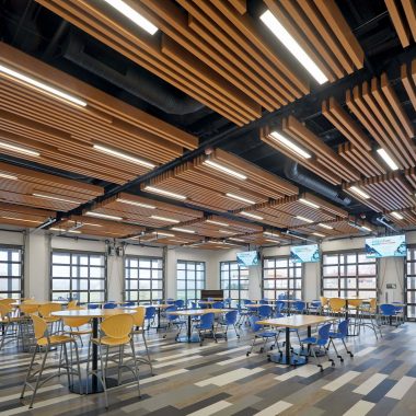Cafeteria Noise | Armstrong Ceiling Solutions – Commercial